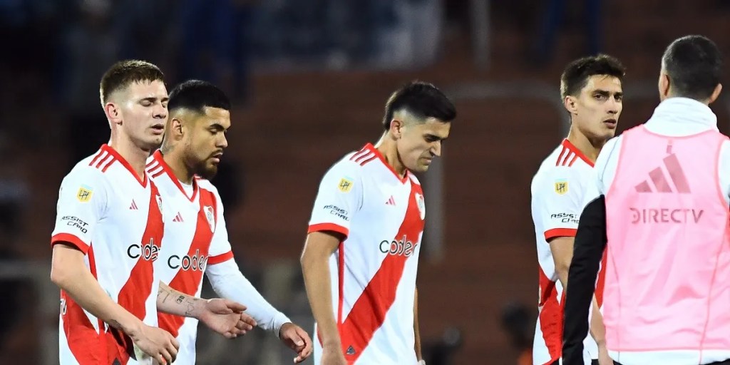 River Plate, Godoy Cruz, fútbol argentino, derrota, hinchas, Martín Demichelis, Vicente Poggi, Miguel Borja, Malvinas Argentinas, Liga Profesional