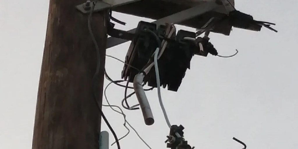 El robo de un transformador eléctrico en la Chacra 36 afectó el suministro en Don&nbsp;Emilio