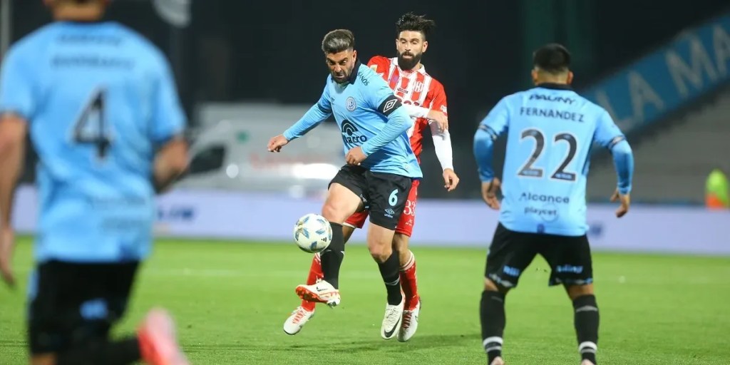 Belgrano y Unión empataron en un vibrante partido con final&nbsp;polémico