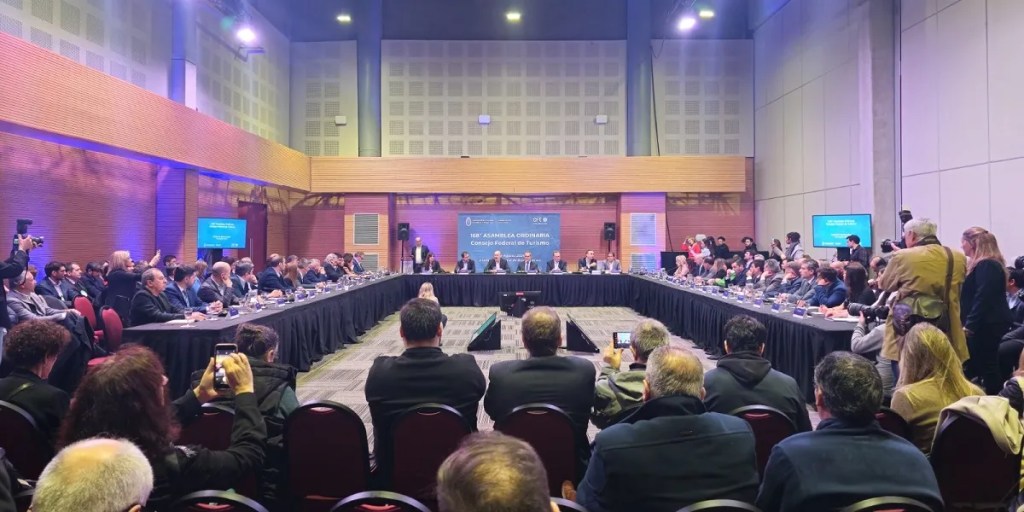 Fortalecen el perfil turístico de la provincia en la Asamblea del Consejo Federal de&nbsp;Turismo