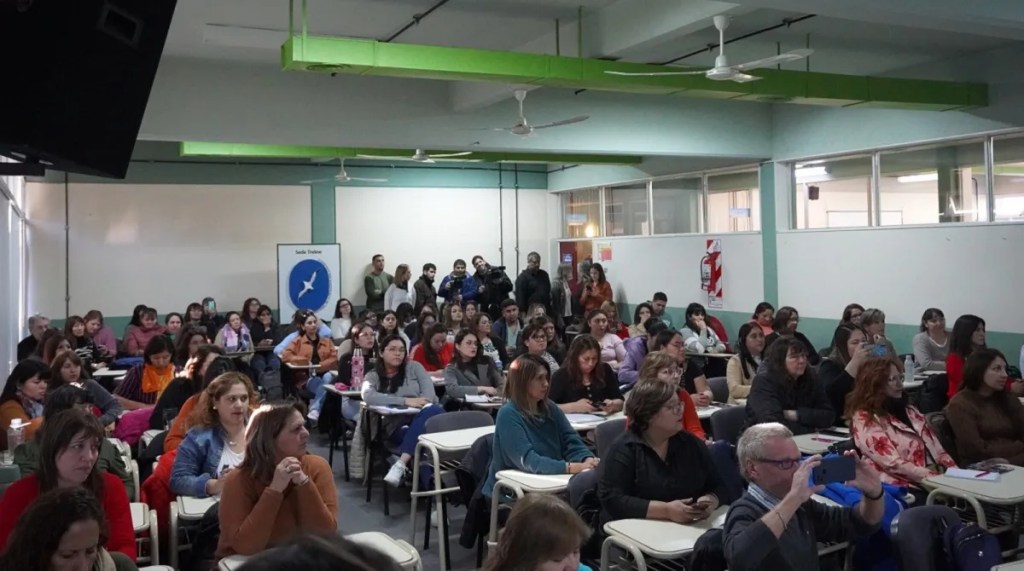 Provincia y la UNPSJB lanzaron un Diplomado en salud comunitaria en&nbsp;terreno