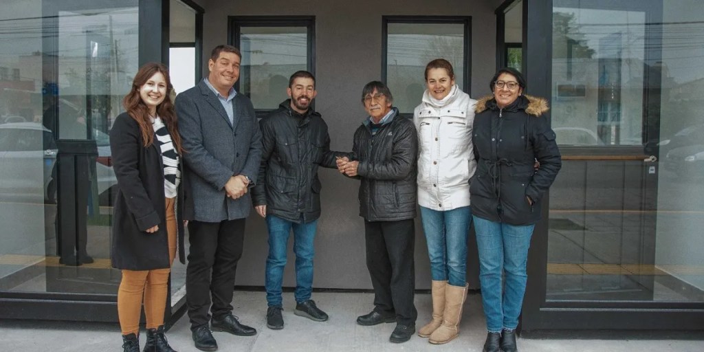 El nuevo espacio para taxis en Rawson mejora la movilidad&nbsp;urbana