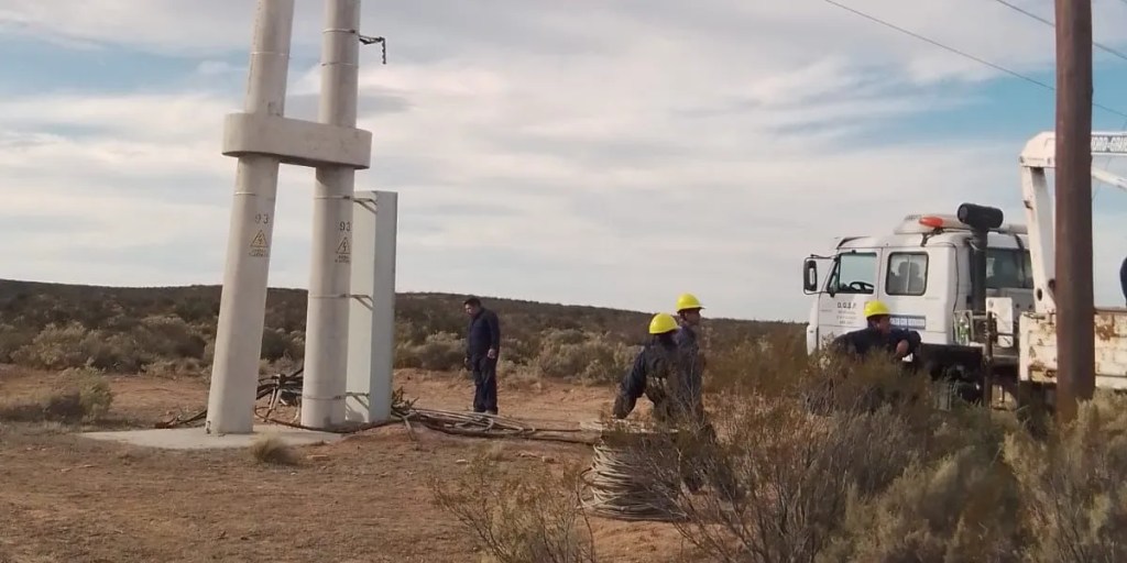 Chubut, Gaiman, Dolavon, 28 de Julio, servicio eléctrico, Nicolás Cittadini, Secretaría de Infraestructura, energía, TRANSPA, Cooperativa Eléctrica de Dolavon, emergencia eléctrica, reparación de líneas, suministro eléctrico, respuesta rápida, infraestructura energética