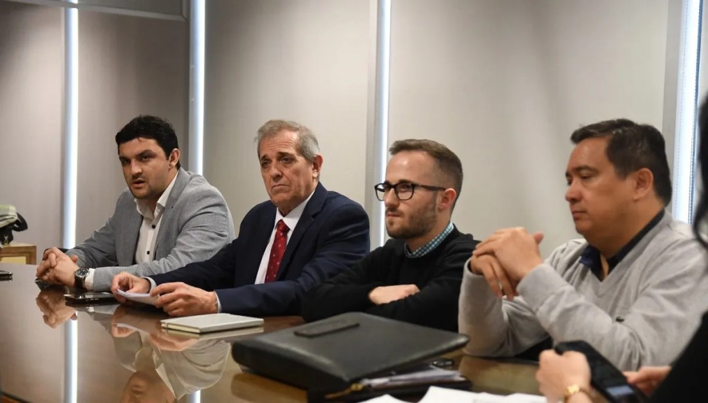 paritarias docentes, Chubut, mejora salarial, Ignacio Torres, SITRAED, educación, aumentos salariales, Victoriano Eraso Parodi, Consejo Federal de Educación