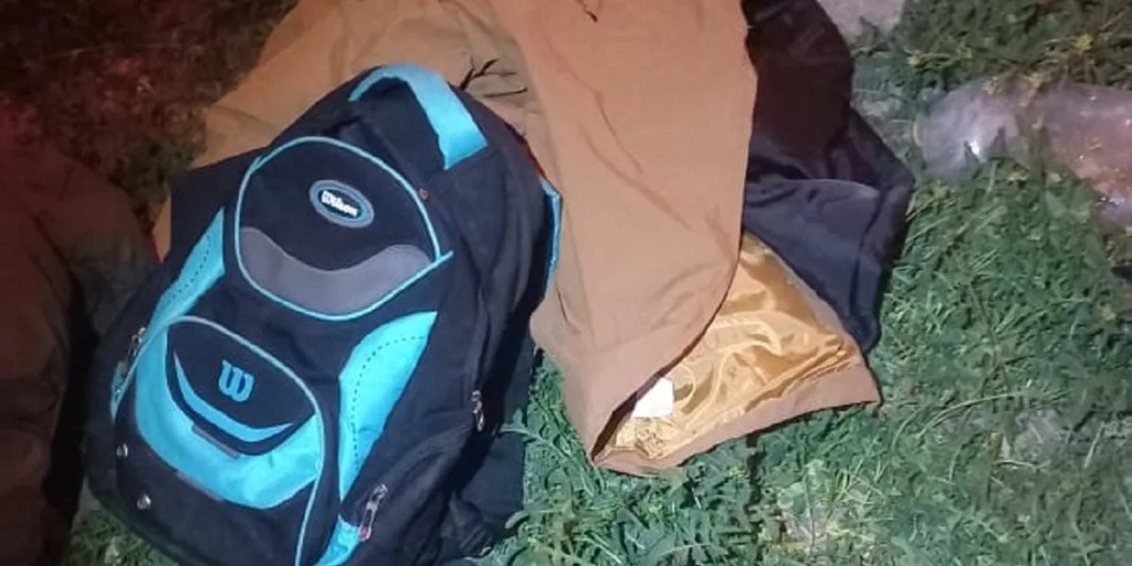 intento de robo, Barrio Setia, menor aprehendido, policía, delincuencia, seguridad, elementos informáticos, ventana forzada, persecución, intervención policial.