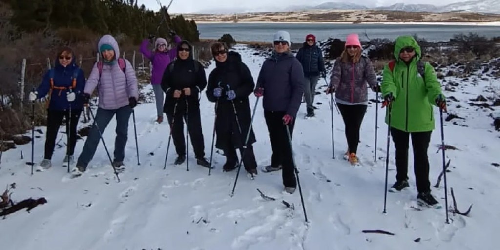 Esquel promueve la salud con el proyecto de marcha nórdica «Un paso&nbsp;saludable»