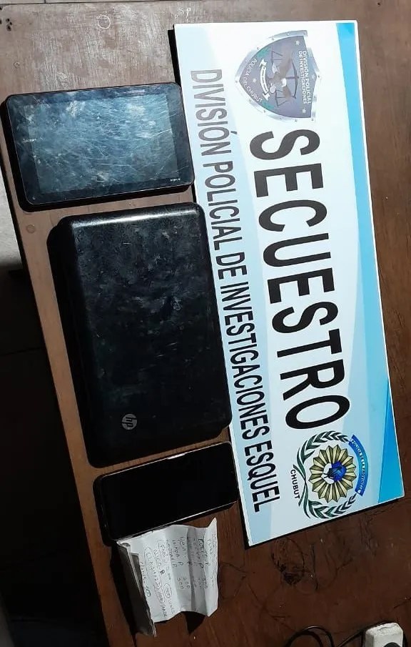 Chubut, Ignacio Torres, juego clandestino, ludopatía, operativo policial, Esquel, Comodoro Rivadavia, Ministerio Público Fiscal, Lotería del Chubut, Cibercrimen, Ministerio de Justicia y Seguridad, Fiscalía de Cibercrimen, trabajo colaborativo, Ramiro Ibarra, Héctor Iturrioz, Jorge Miquelarena