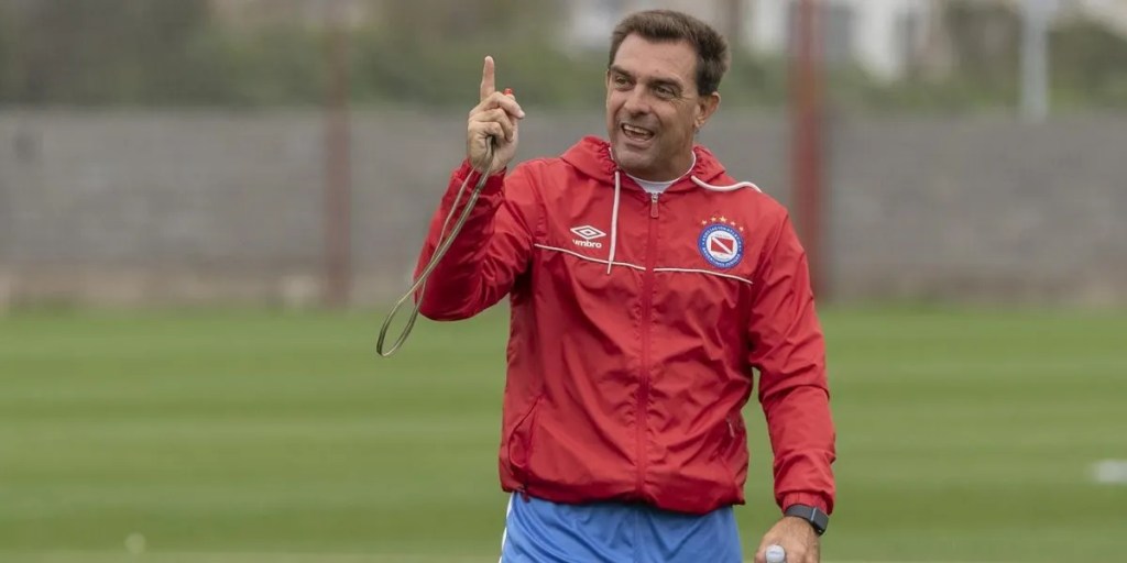 Pablo Guede, Argentinos Juniors, Liga Profesional, Cristian Zermatten, Unión, salida de Guede, técnico de Argentinos, crisis futbolística, Copa Sudamericana, Liga Argentina, Gabriel Milito, hinchas de Argentinos, DT interino, Copa Argentina, desempeño en Liga