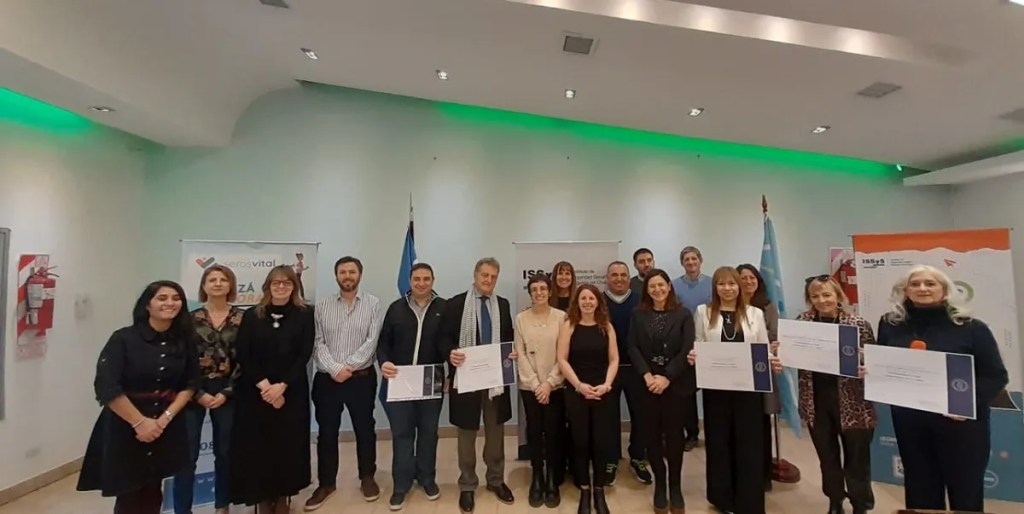 Seros, calidad sanitaria, ISSyS Chubut, reconocimientos Seros, clínicas Chubut, sanatorios Chubut, seguridad del paciente, calidad en salud, ITAES, Ministerio de Salud Nación, Teresa Iturburu, Paula Griffiths, Ignacio Nacho Torres, auditoría médica, salud pública Chubut