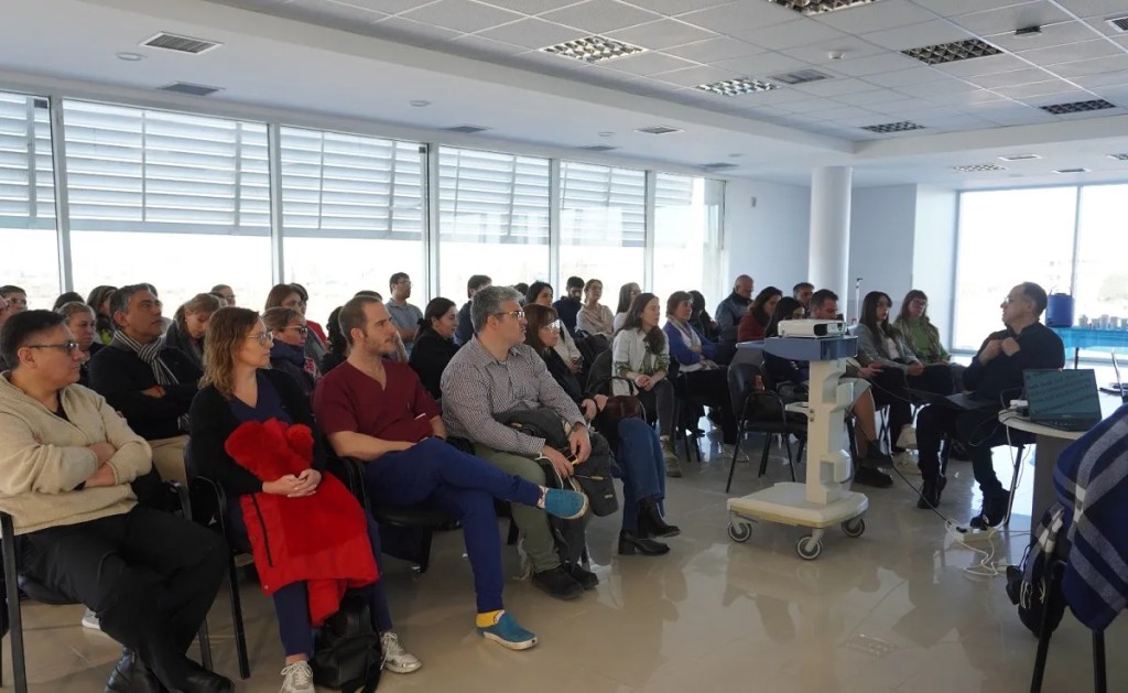 gestión hospitalaria, salud pública, Chubut, Centro Materno Infantil, Trelew, modernización, eficiencia, Sergio Wisky, Lean Healthcare, procesos asistenciales, Secretaría de Salud, encuesta de satisfacción, servicios de salud, infraestructura hospitalaria, comunicación interna