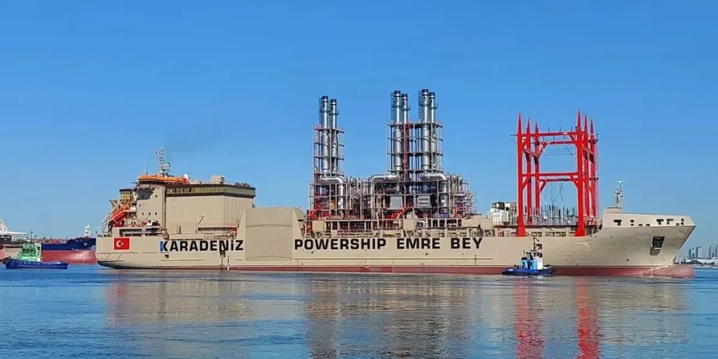 Ecuador refuerza su capacidad eléctrica con una nueva barcaza de generación&nbsp;energética