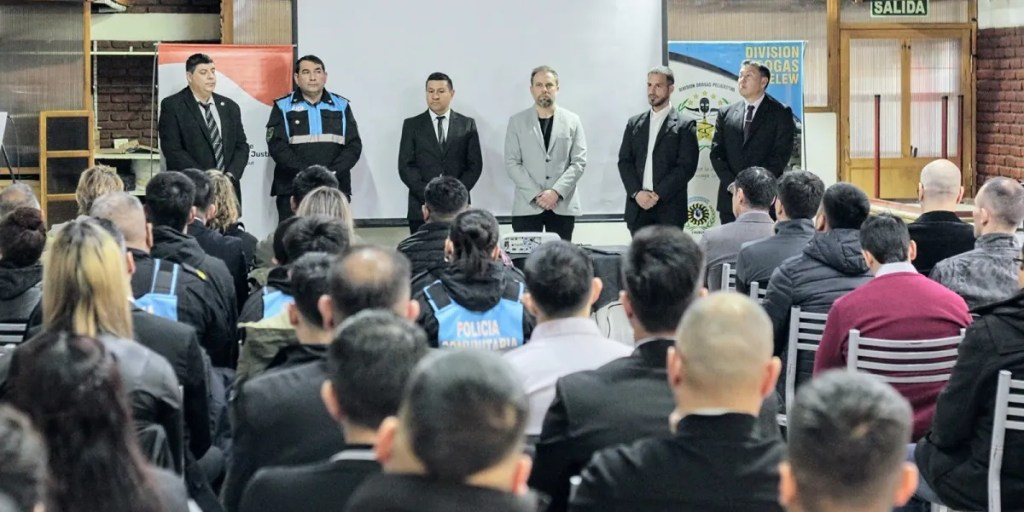 Capacitan a la Policía en procedimientos para el traslado de productos de cannabis&nbsp;medicinal