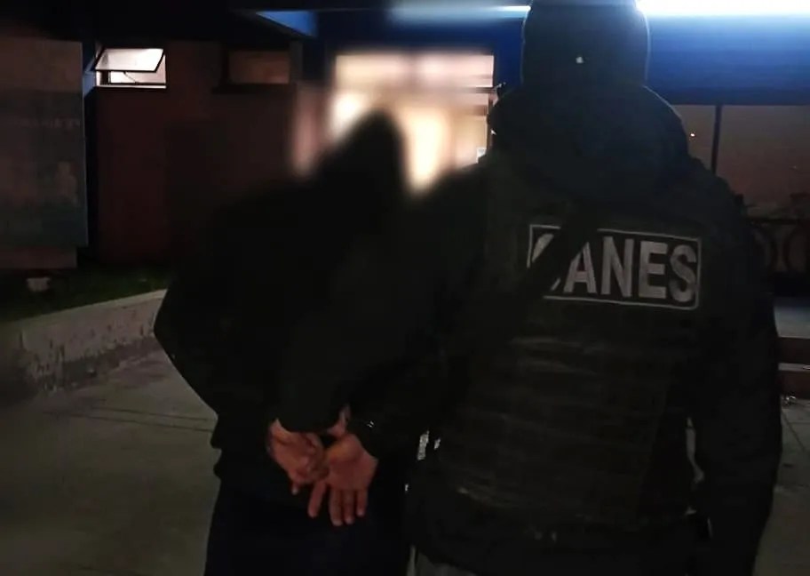 detenciones, pedidos de captura, Policía del Chubut, SKUA, SIFCOP, seguridad pública, operativos policiales, Trelew, Comodoro Rivadavia, Trevelin, Ignacio Torres, Ministerio Público Fiscal, justicia penal, persecución policial, delitos en Chubut, procedimientos policiales