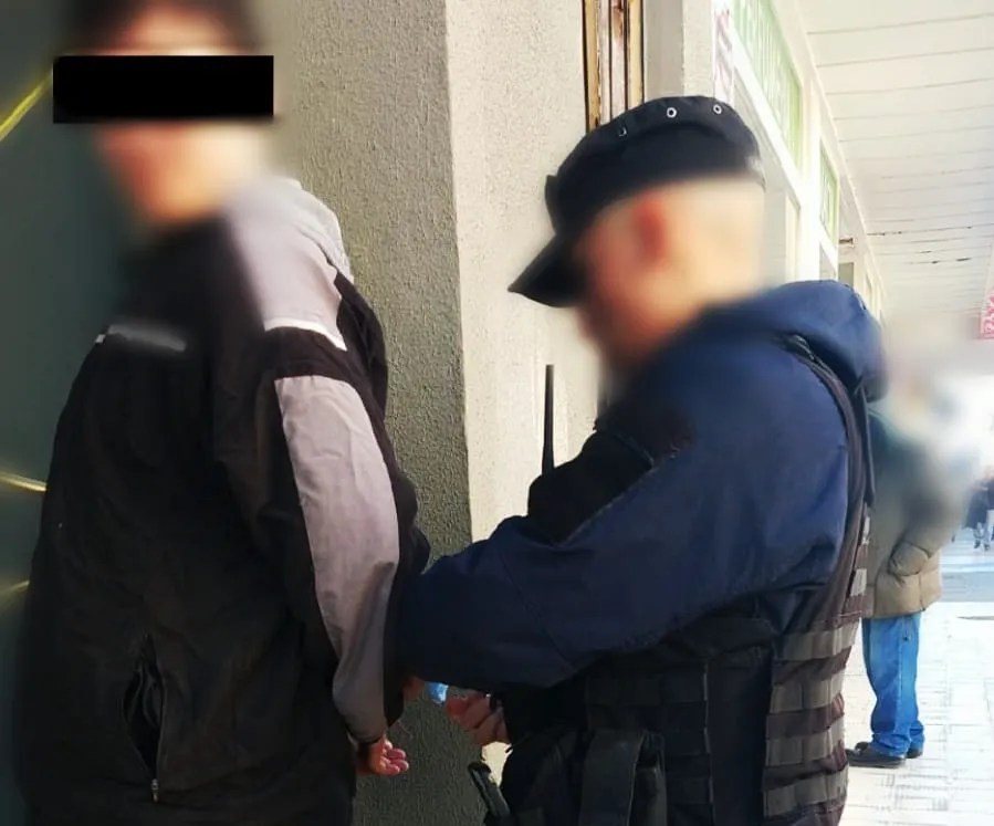 detenciones, pedidos de captura, Policía del Chubut, SKUA, SIFCOP, seguridad pública, operativos policiales, Trelew, Comodoro Rivadavia, Trevelin, Ignacio Torres, Ministerio Público Fiscal, justicia penal, persecución policial, delitos en Chubut, procedimientos policiales