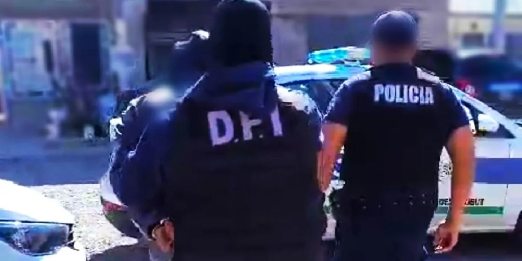 Trelew, tentativa de robo, adolescentes, arma blanca, tumbera, detención, Policía del Chubut, División de Investigaciones, comisario Franco Soto, Ministerio Público Fiscal, delincuencia, seguridad, operativo policial