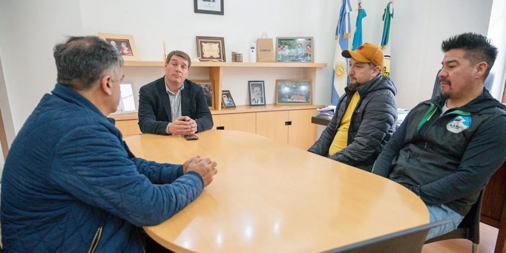 El municipio y el STIA buscan soluciones habitacionales para los trabajadores de la&nbsp;alimentación