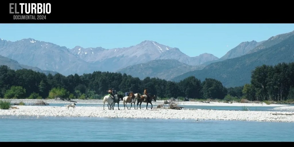 El Turbio, documental chubutense, Alejandro Encinas, Pamela Gallardo, Lago Puelo, cine patagónico, cine independiente, Chubut, Gobierno de Chubut, Ignacio Torres, Foro Internacional de Cine, Noronha Film Comission, Wip Festivais, plataformas de streaming, Prime Video, Netflix, Paramount Plus