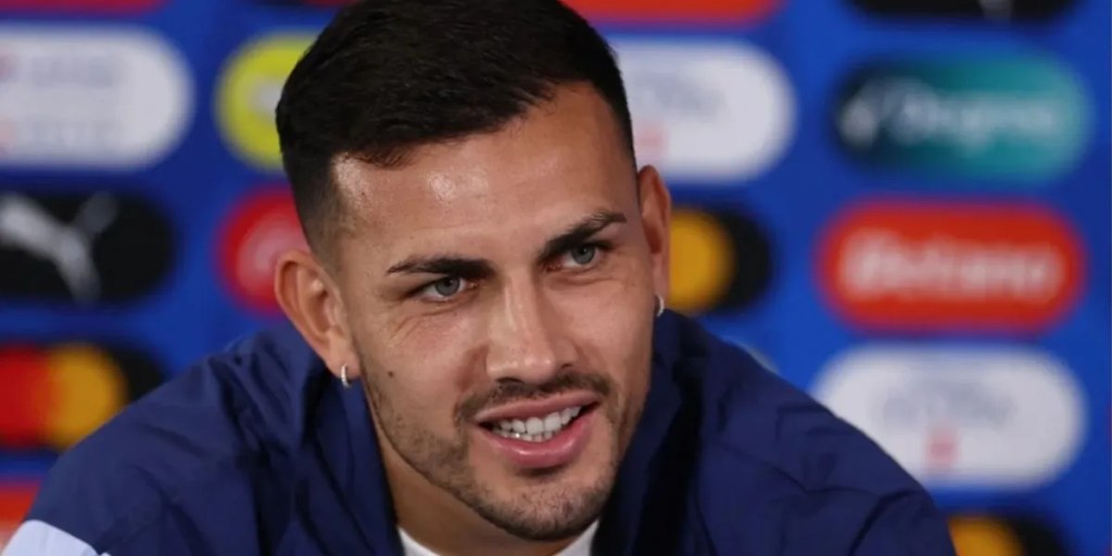 Leandro Paredes, Rodrigo De Paul, Mundial Qatar 2022, Selección Argentina, Países Bajos, Batalla de Lusail, Virgil van Dijk, pelotazo, Lionel Scaloni, fútbol, Eliminatorias Sudamericanas, Argentina vs Venezuela, Argentina vs Bolivia, fútbol argentino, Susana Giménez, PSG