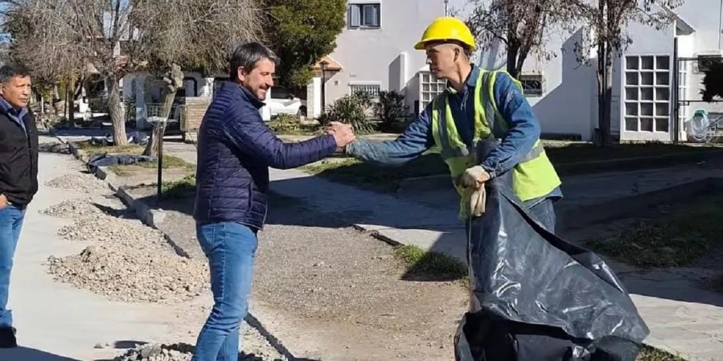 Avances en la recuperación de arterias y limpieza de terrenos en el barrio Juan Manuel de&nbsp;Rosas