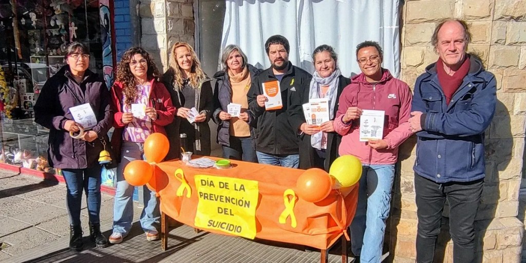 Prevención del suicidio, Día Mundial de la Prevención del Suicidio, Esquel, Mesa Intersectorial, Salud Mental, Gobierno del Chubut, Ignacio Torres, Sergio Wisky, Hospital Zonal Esquel, Señales de alerta, Líneas de ayuda, Consejo de la Juventud, Policía del Chubut, Concientización, Promoción de la salud