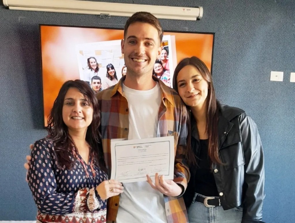 profesionales de la salud, residencias médicas, hospitales Chubut, Comodoro Rivadavia, Trelew, Puerto Madryn, Esquel, Rawson, salud pública, formación médica, recursos humanos salud, gobierno de Chubut, Ignacio Torres, sistema sanitario, capacitación en salud, servicios asistenciales