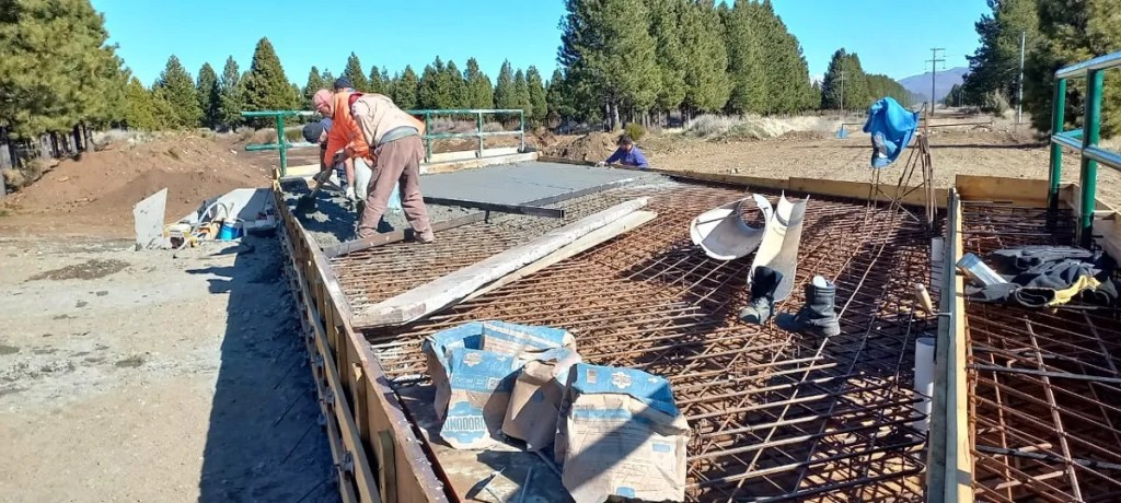 Avanza la construcción del nuevo puente en El&nbsp;Maitén