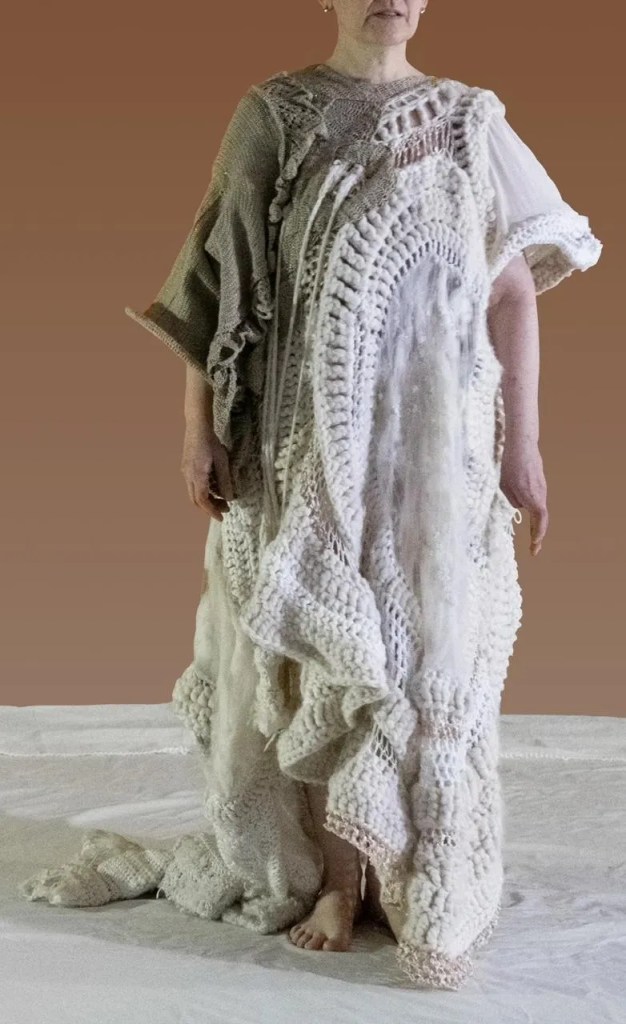 Puro Diseño 2024, Chubut, desfile de moda, diseño argentino, artesanías, industria cultural, Subsecretaría de Cultura Chubut, María Elena Gómez, Ruca Lamngen, diseño textil, Buenos Aires, creatividad, industrias creativas, moda argentina, artesanía patagónica