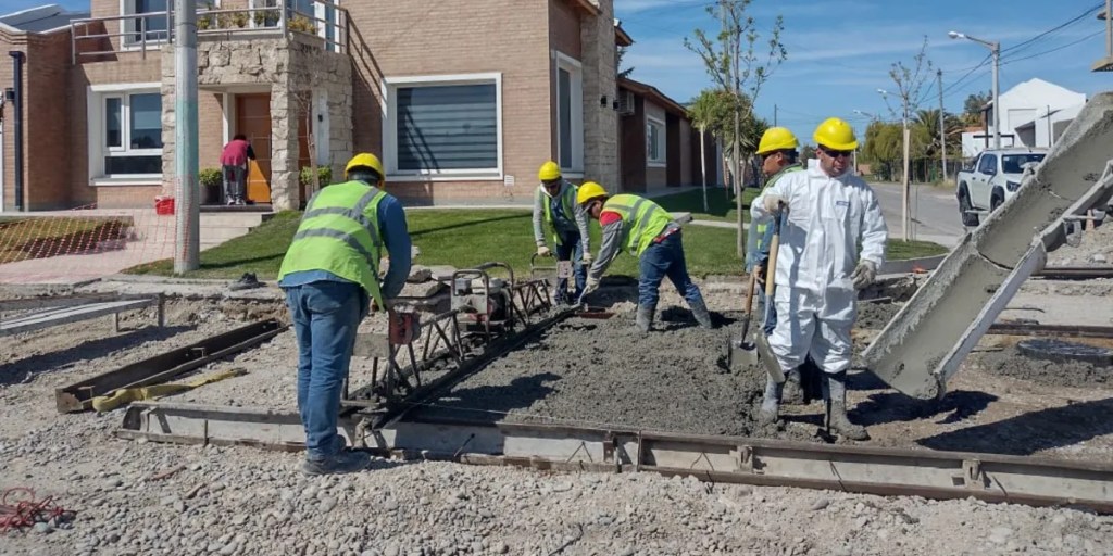 Continúan las obras de reconstrucción vial en&nbsp;Trelew