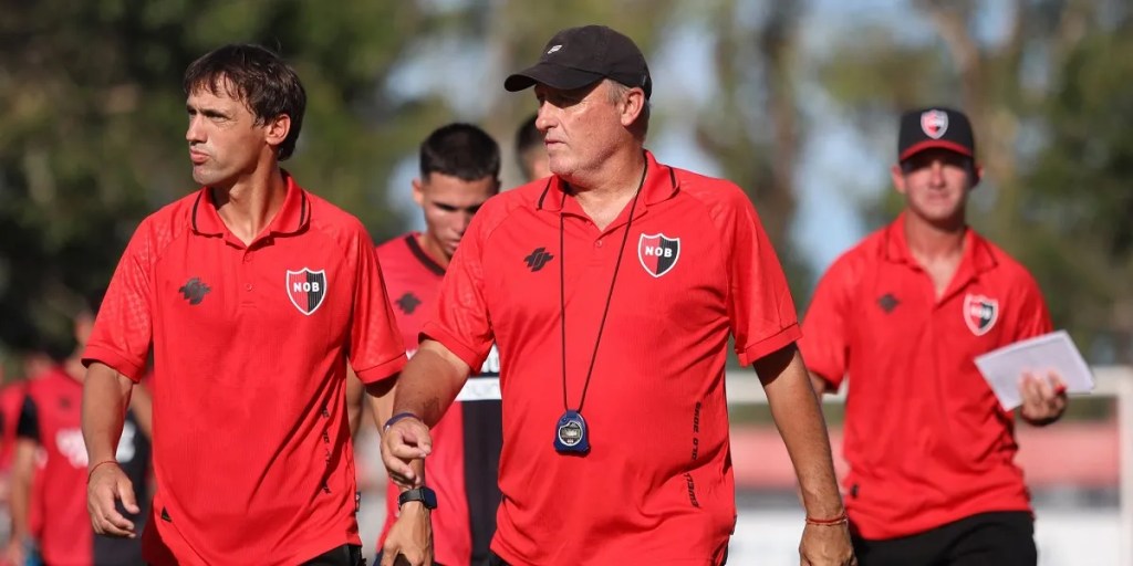 Newell’s confía en Ricardo Lunari como técnico interino tras la salida de&nbsp;Méndez