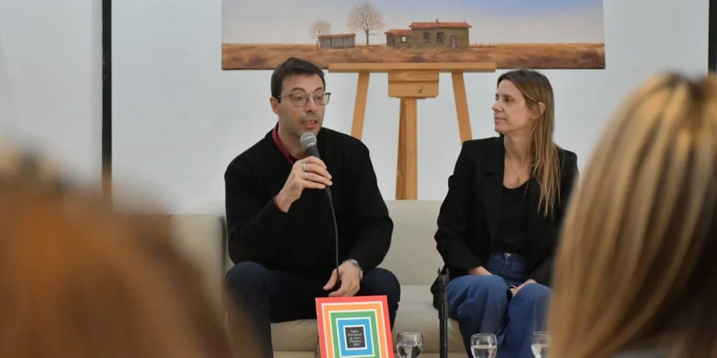 El Salón Provincial de Artes Plásticas de Chubut regresa con un gran premio de 800.000&nbsp;pesos