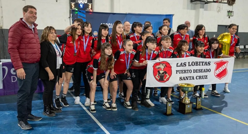 Torneo Nacional de Futsal Femenino, fútbol femenino, Rawson, Puerto Deseado, Comodoro Rivadavia, Rosario, Chubut Deportes, EKUFAL, Damián Biss, deportes juveniles, fútbol en Chubut, delegaciones deportivas, evento deportivo, turismo en Rawson, crecimiento del deporte femenino, fútbol juvenil