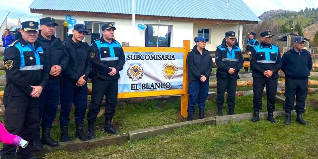 Cholila, subcomisaría, seguridad, Villa El Blanco, Héctor Iturrioz, Silvio Boudargham, Policía del Chubut, abigeato, Comisaría de la Mujer, prevención de delitos, justicia, Ignacio Torres, seguridad vial, nuevas instalaciones,