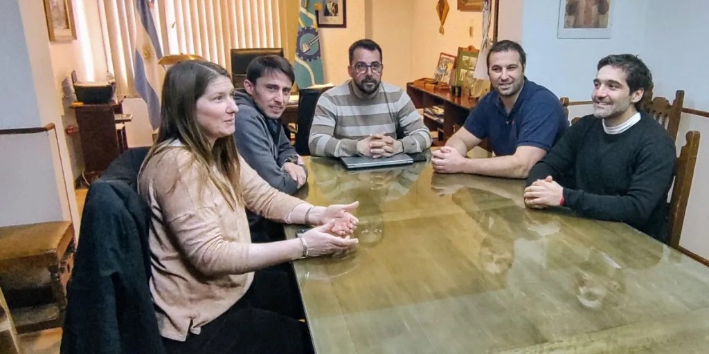 Avanza el proyecto para declarar los túneles de hielo como área natural&nbsp;protegida