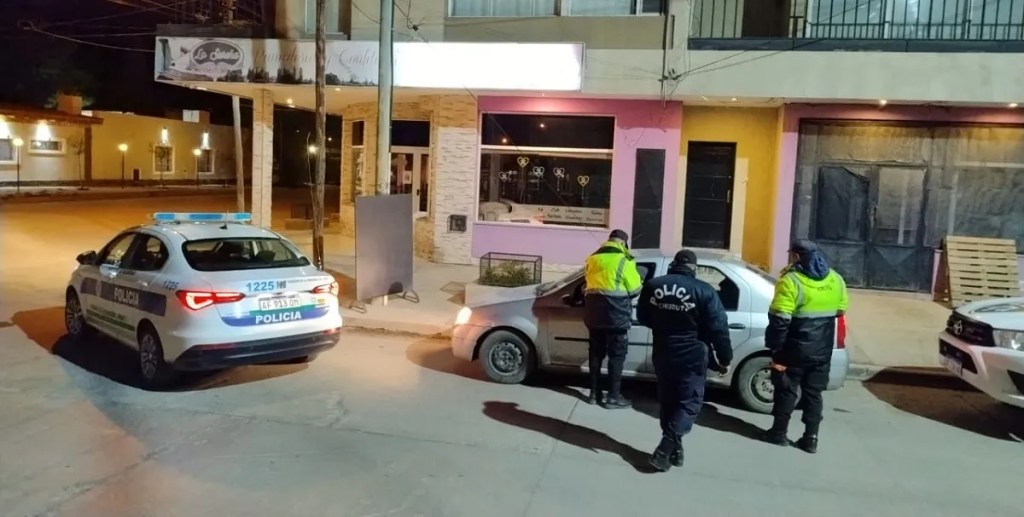secuestro de vehículos, alcoholemia positiva, control sorpresa, Sarmiento, operativo policial, seguridad vial, Guardia Urbana, infracción Ley 24449, prevención de accidentes, Comisaría Sarmiento