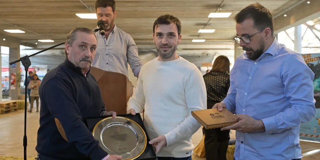 Torres reafirmó su apoyo a los productores y criticó la falta de respaldo&nbsp;nacional