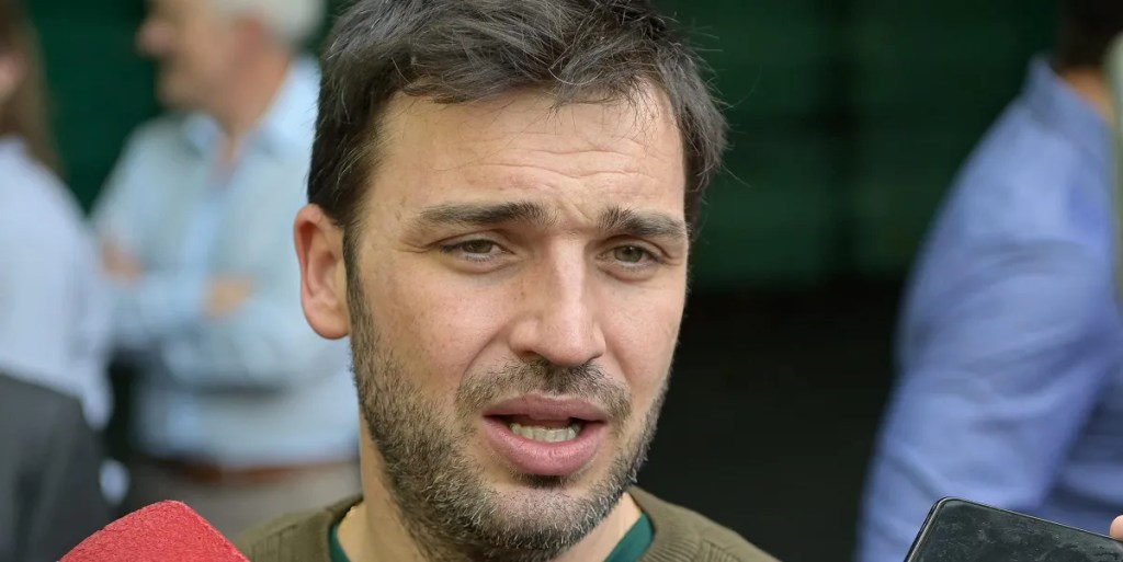 Chubut, pesca de langostino, temporada de pesca, Ignacio Torres, Andrés Arbeletche, Secretaría de Pesca, acuerdo gremial, Capitanes de Pesca, SICONARA, SOMU, economía provincial, prospección de langostino, empleo en Chubut, sector pesquero, desarrollo económico, consenso pesquero, Chubut, Pan American Energy, Ignacio Torres, Golfo San Jorge, empleo, hidrocarburos, inversión, paz social, trabajo, reactivación, planes vacacionales, diálogo, economía provincial, sector privado, articulación, energía