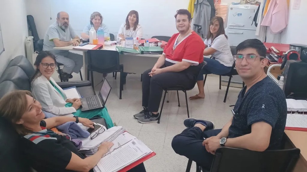 Chubut, Ignacio Torres, salud pública, residencias médicas, hospitales cabecera, Comodoro Rivadavia, Trelew, Puerto Madryn, Esquel, Rawson, sistema sanitario, formación continua, residentes de salud, especialización médica, capacitación sanitaria, recursos humanos en salud