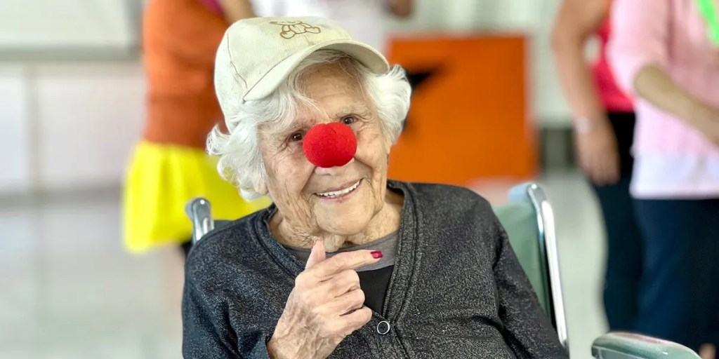 Rawson, PAMI, Colonia Recreativa, adultos mayores, Mirna Vallejos, Carla Hughes, bienestar, integración social, actividades recreativas, Municipalidad de Rawson, salud, jubilados, Yanina Ramírez, desarrollo social, Rawson comunidad