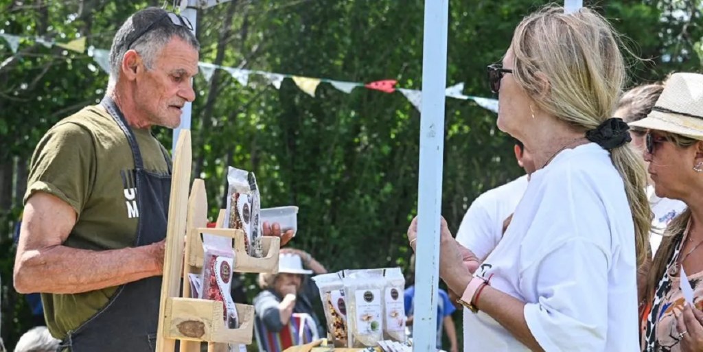 Solana Fest, Puerto Madryn, festival barrial, gastronomía local, artesanías, música en vivo, food trucks, beer trucks, Solana de la Patagonia, productores locales, artesanos, eventos en Puerto Madryn, actividades culturales, deportes barriales, festival noviembre 2024, Municipalidad de Puerto Madryn