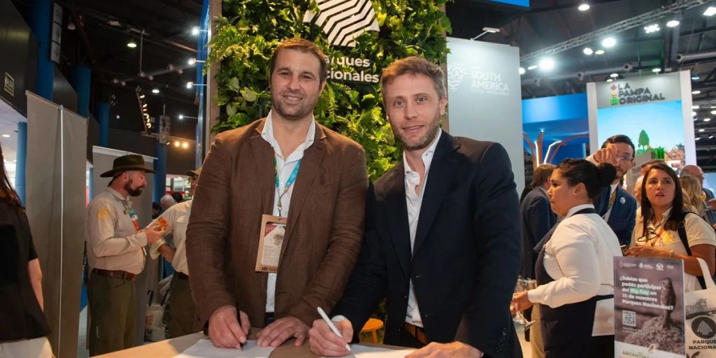 Firman un convenio para impulsar el turismo sostenible en Parques&nbsp;Nacionales