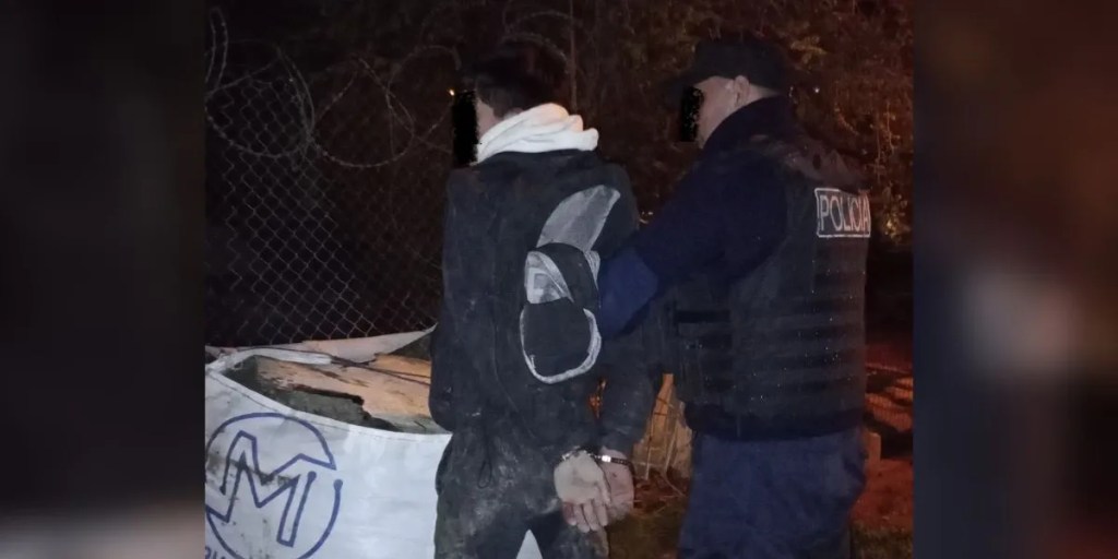 violación de domicilio, Comodoro Rivadavia, detención, alerta policial, Cordón Forestal, cámaras de seguridad, intento de fuga, Centro de Monitoreo, Comisaría Sexta, audiencia de control