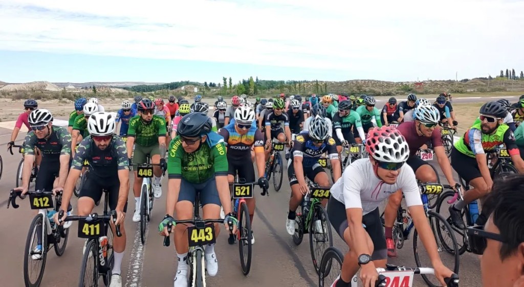 Gran Premio Ciudad de Trelew, ciclismo, Trelew, Gerardo Merino, Mar y Valle, deporte, ciclistas, Chubut, competencia de ciclismo, categorías, Pro, Juveniles, Master, Damas Libres, evento deportivo, vida saludable, Municipalidad de Trelew