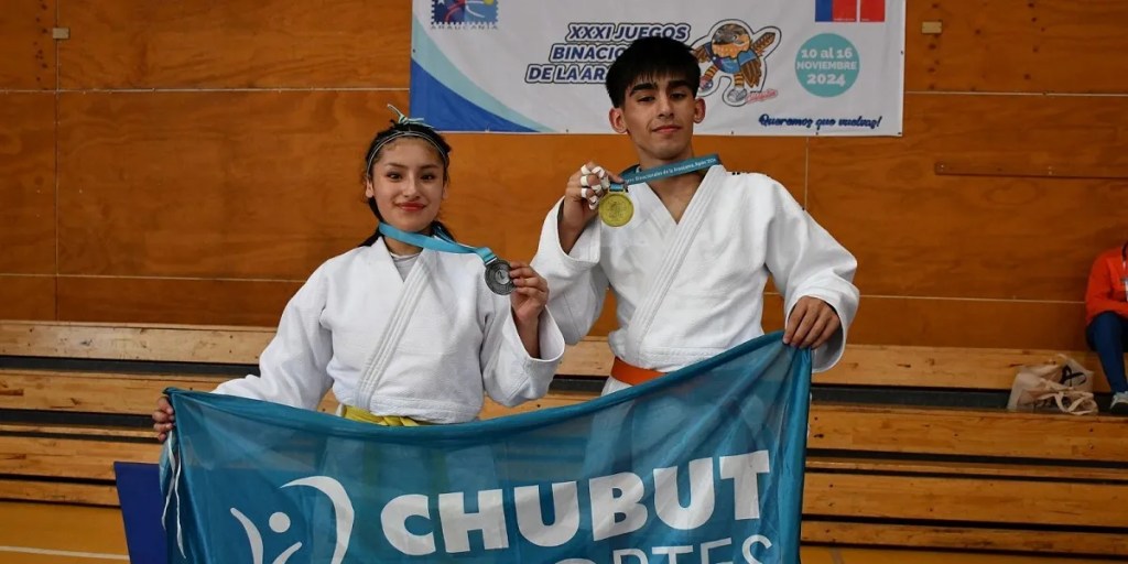 Chubut, Juegos de la Araucanía, medallas, judo, atletismo, natación, deportes, Santiago Vázquez, Emiliano Benítez, Giuliana Soria, Mateo Luna, competencia, podio, región de Aysén, delegación chubutense, deportes de equipo