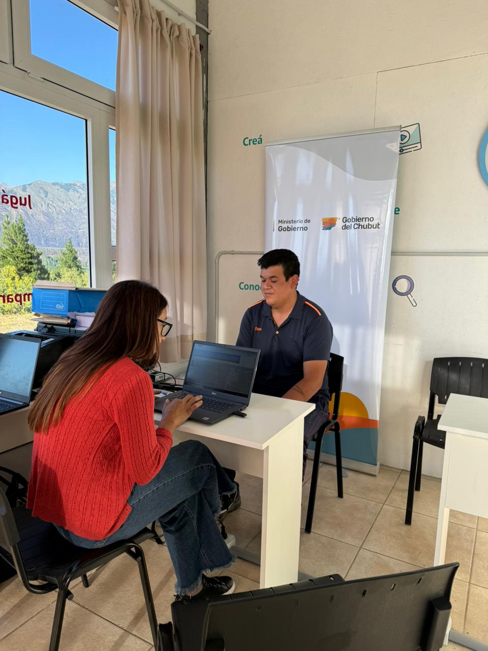 EL GOBIERNO SIMPLIFICÓ TRÁMITES DE DOCUMENTACIÓN GRATUITA PARA LAS FAMILIAS AFECTADAS POR LOS INCENDIOS EN&nbsp;EPUYÉN.