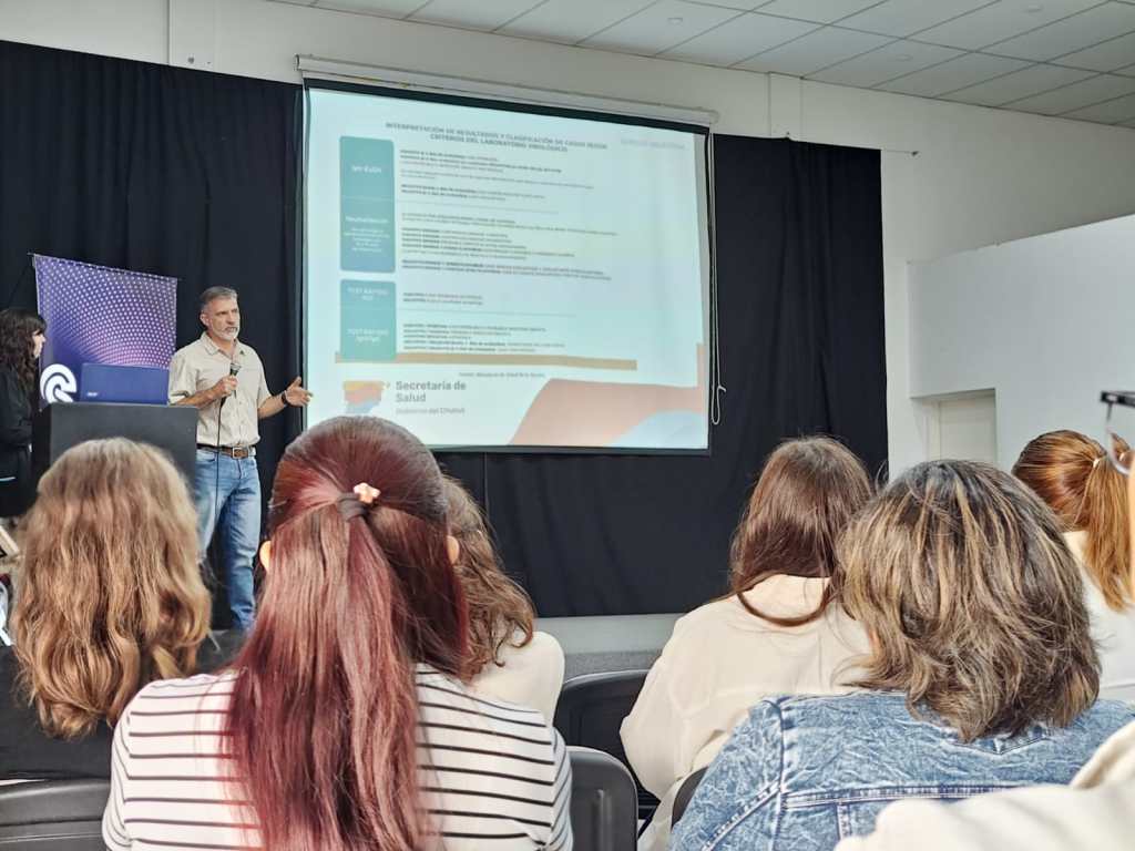 PROVINCIA REALIZÓ EN TRELEW UNA JORNADA DE ACTUALIZACIÓN SOBRE EL ABORDAJE CLÍNICO DEL&nbsp;DENGUE.