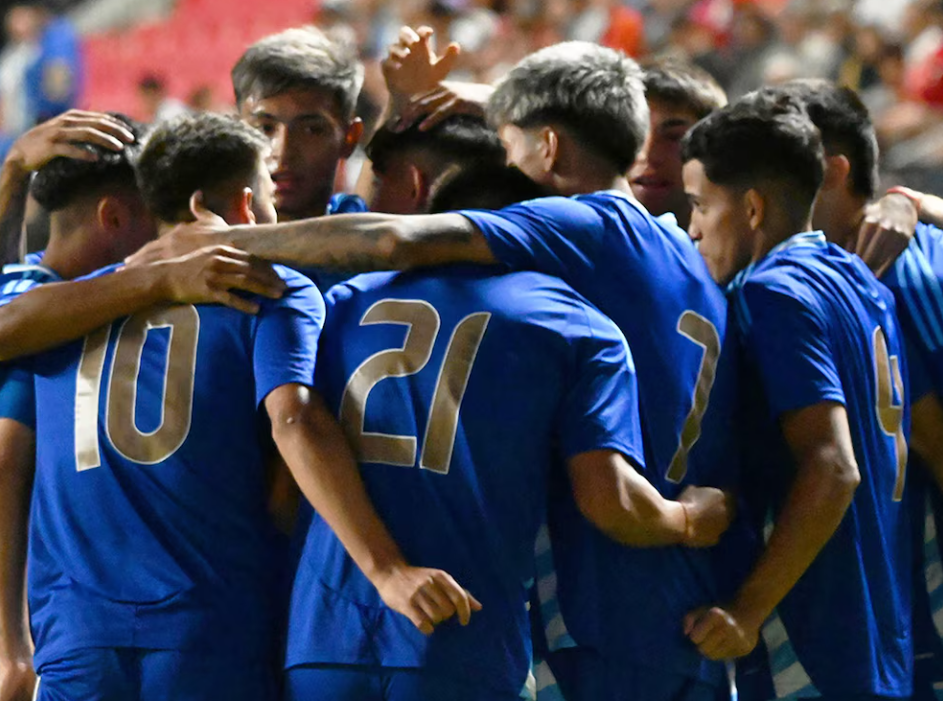 LA SELECCIÓN ARGENTINA SUB 20 SE ENFRENTA A BRASIL EN SU DEBUT EN EL&nbsp;SUDAMERICANO.