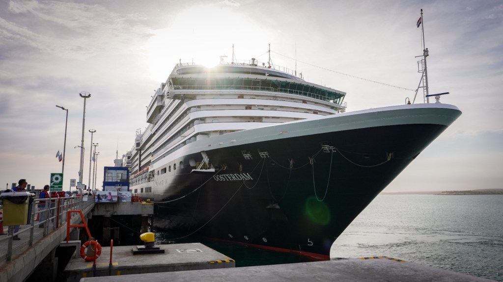 TEMPORADA DE CRUCEROS EN CHUBUT: LLEGÓ POR SEGUNDA VEZ EL&nbsp;OOSTERDAM.