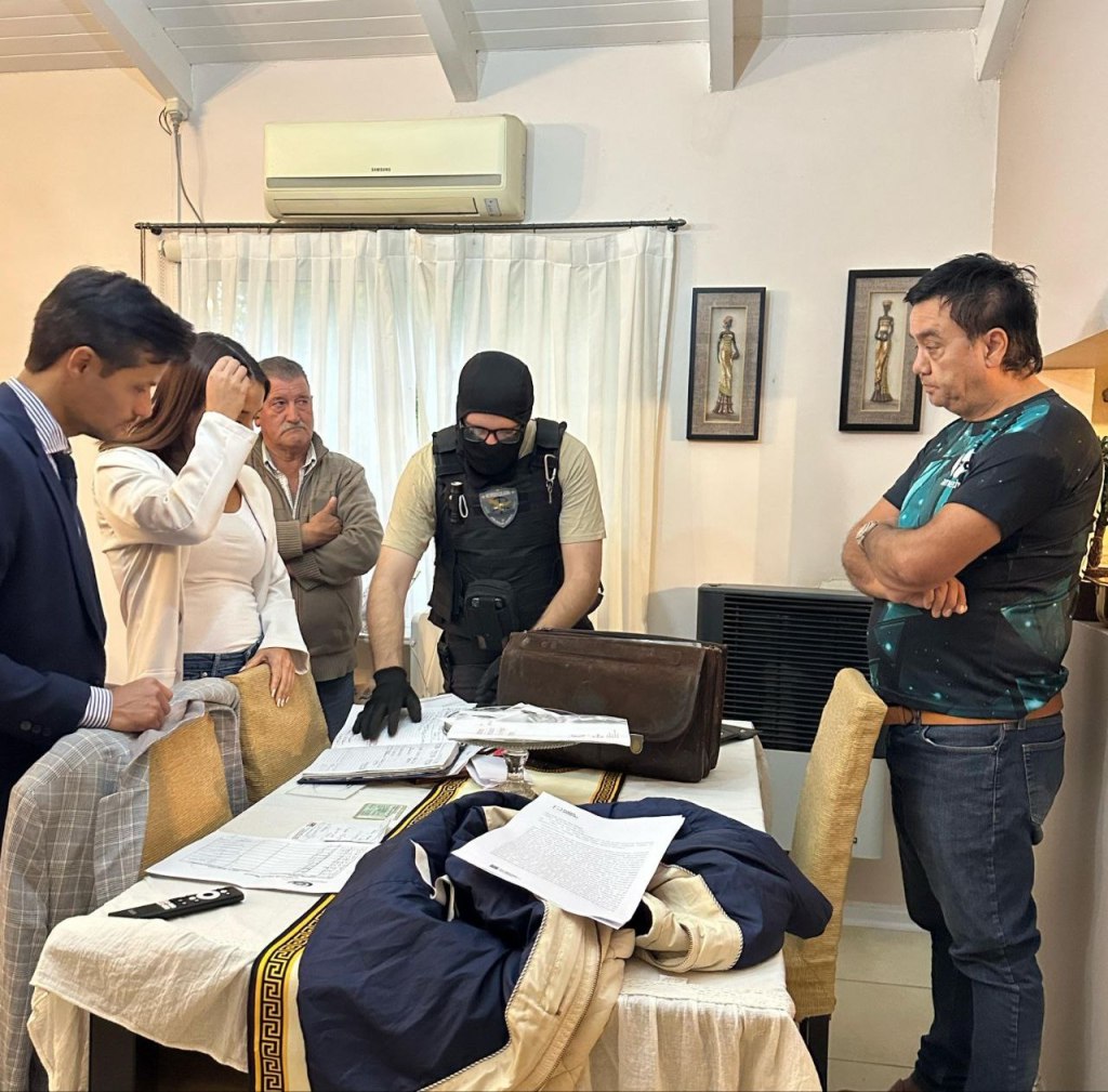 CHUBUT: DETUVIERON A MÉDICO POR FALSIFICACIÓN DE FIRMAS EN CERTIFICADOS DE LICENCIA DE&nbsp;CONDUCIR.