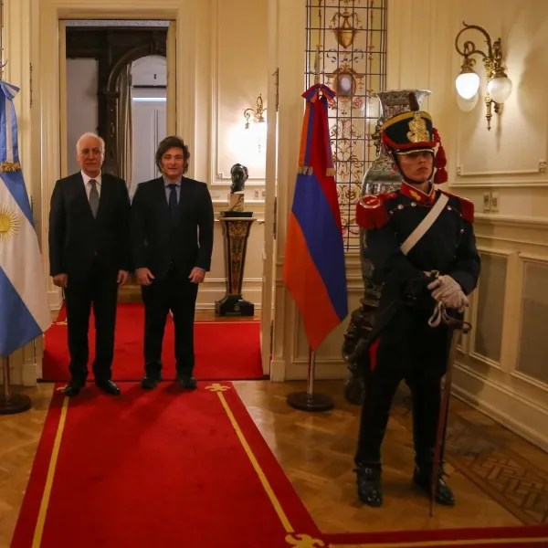 MILEI RECIBIÓ EN CASA ROSADA AL PRESIDENTE DE&nbsp;ARMENIA.