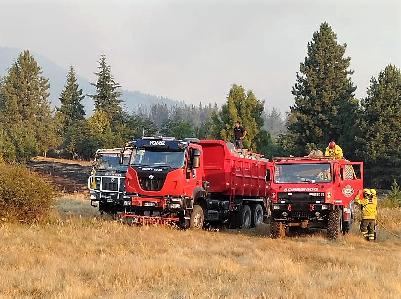 VIALIDAD NACIONAL SE SUMÓ A LOS EQUIPOS QUE TRABAJAN EN LA LUCHA CONTRA LOS INCENDIOS EN EL&nbsp;BOLSÓN.